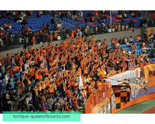 云南玉昆中甲赛场称霸提前冲超成功夺冠创佳绩